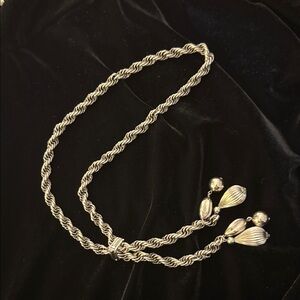 Vintage Silver Colored Twisted Rope Lariat Necklace